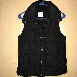 Old navy black puffer vest